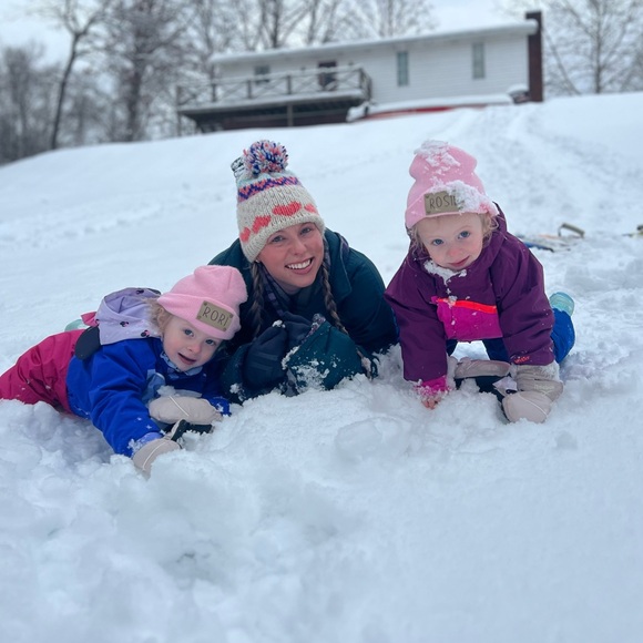 Meet your Posher, Taylor - Picture 4 of 4